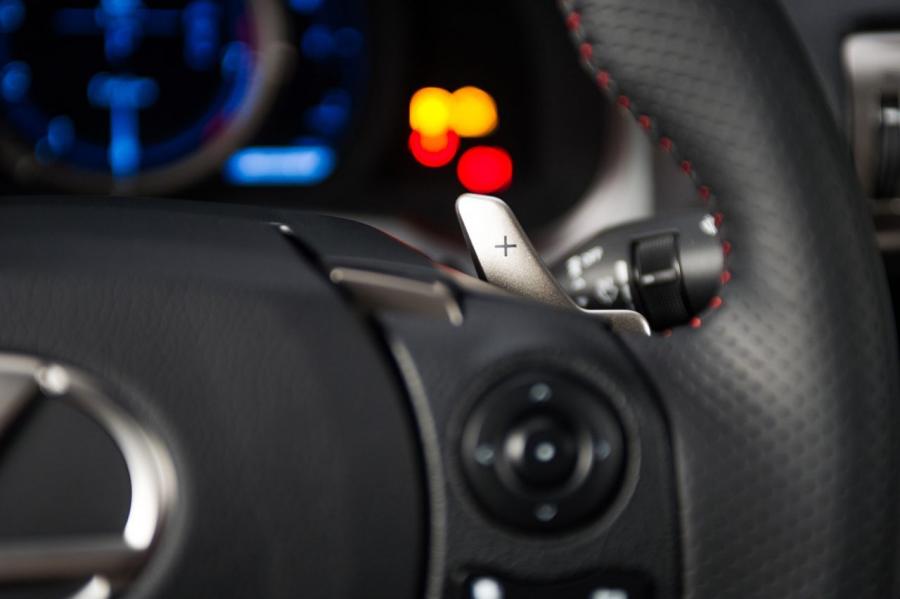  Lexus IS350 F-Sport 2014 года  (фото 38 из 140)